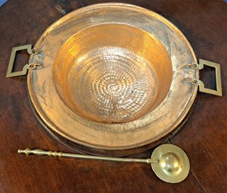 Mesa brasero antiguo S. XIX, sobre de caoba, conve