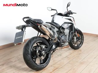 KTM 790 DUKE L