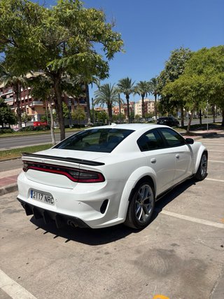 DODGE CHARGER GT 300CV | PIEL | 20” | CARPLAY