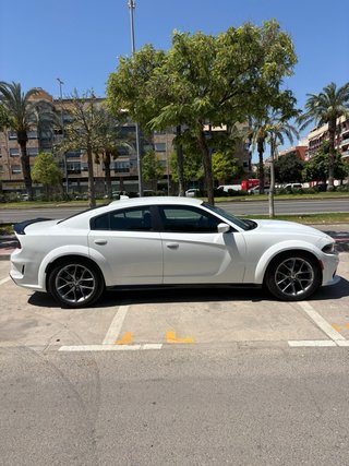 DODGE CHARGER GT 300CV | PIEL | 20” | CARPLAY