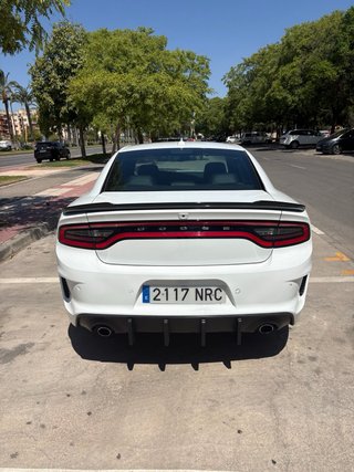 DODGE CHARGER GT 300CV | PIEL | 20” | CARPLAY