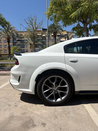 DODGE CHARGER GT 300CV | PIEL | 20” | CARPLAY