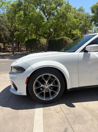 DODGE CHARGER GT 300CV | PIEL | 20” | CARPLAY