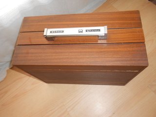 TOCADISCOS WERNER MALETA con 2 ALTAVOCES / VINTAGE