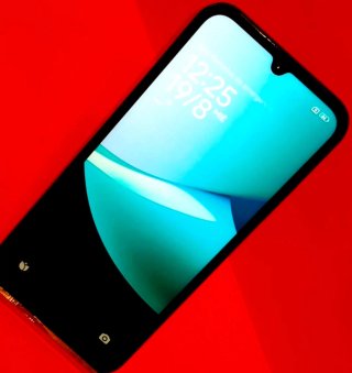 XIAOMI REDMI 15C 256GB 8GB RAM COMO NUEVO