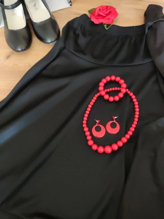 Traje Flamenco Niña Negro Bordado