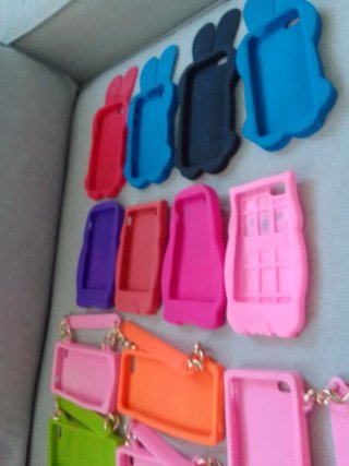 13 Cover Cellulare Bambini Vari Modelli