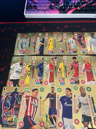 Lote 24 Cartas FIFA 365 Doradas