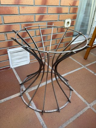 Mesa auxiliar de mármol natural