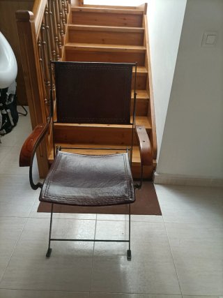 Sillón Vintage Cuero. Estilo Safari/campaña
