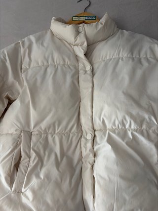 Chaqueta acolchada beige