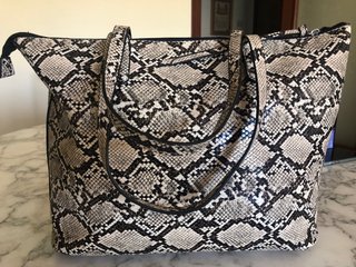 Bolso sintético estampado serpiente