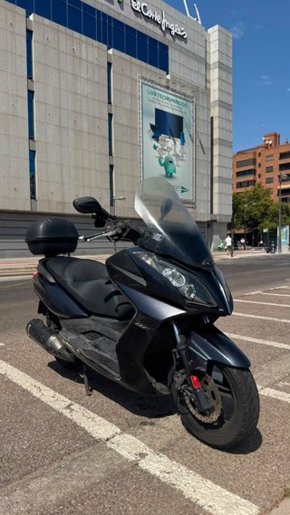 Kymco SuperDink 125i Negra