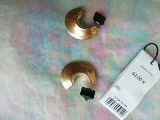 Pendientes Adolfo Dominguez Negro y Dorado