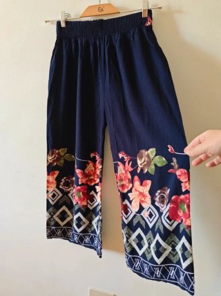 Pantaloni donna blu fiorati ampi Tg 40-42