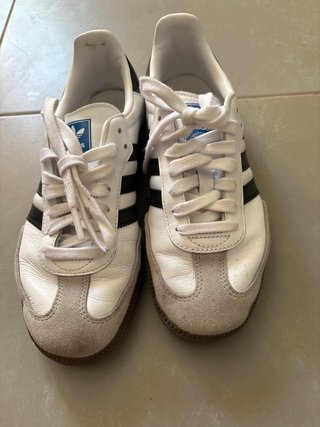 Adidas Samba Blancas y Negras
