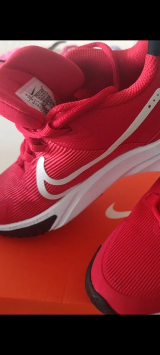Zapatillas Nike Star Runner rojas