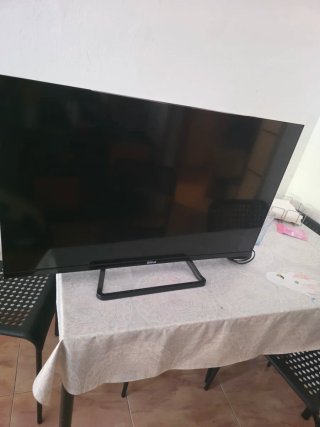 Televisor Qilive Negro