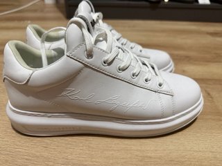 Zapatillas Karl Lagerfeld Kapri Talla 43 Blancas