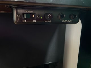 Piano Vertical Yamaha Grantouch GT10