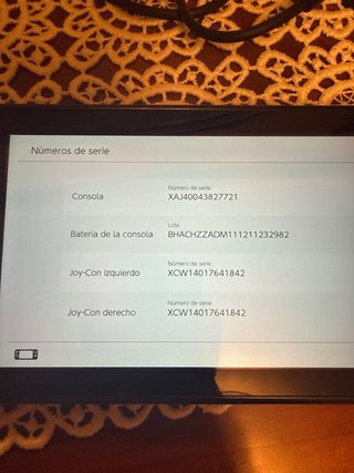 Lote Nintendo Switch con juego arms