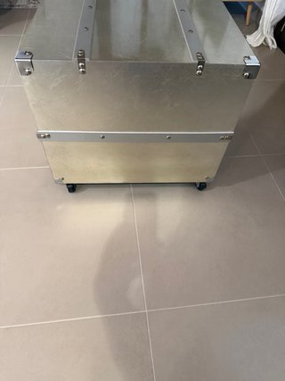 Mueble TV Plataforma Cajones Ruedas ANCHO: ALTURA: