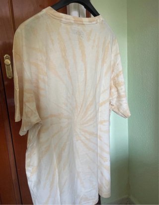 Camiseta Pull&Bear Tie-Dye Beige Talla XL