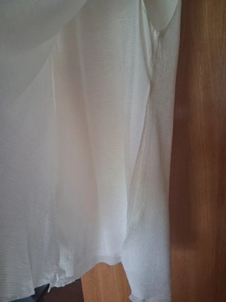 Conjunto pantalón y top blanco