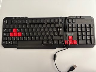 Teclado Gaming Negro con Teclas Rojas