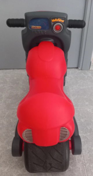 Correpasillos Feber Moto Lightning McQueen