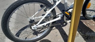 Bicicleta infantil B'TWIN 20 Decathlon APENAS USO
