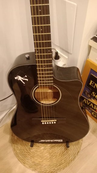 Guitarra Electroacústica Fender Negra