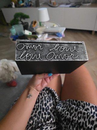 Caja de almacenaje decorativa Amor