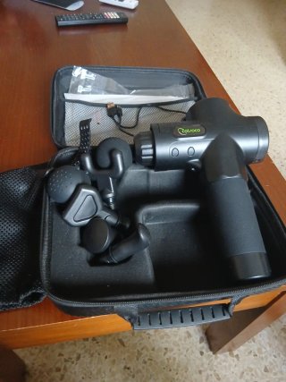 Estuche negro para kit de masajes