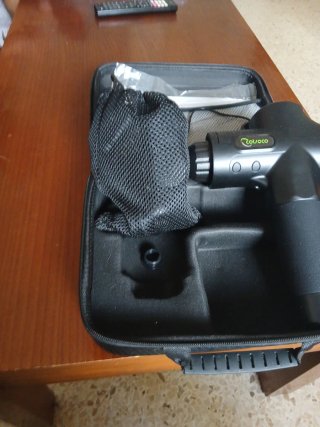 Estuche negro para kit de masajes