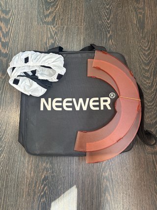 Aro de Luz LED Neewer con Trípode R12
