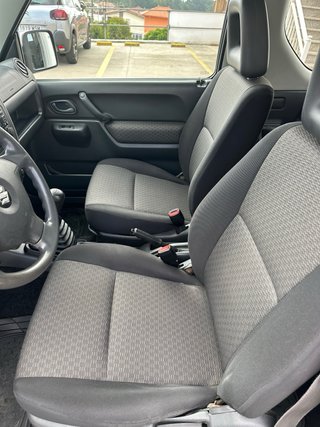 Suzuki Jimny 2006