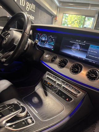 Mercedes-Benz Clase E 220D Coupé 2018 con techo