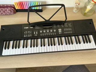 Teclado Electrónico Max KB15