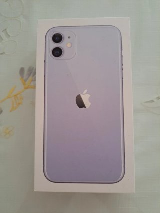 iPhone 11