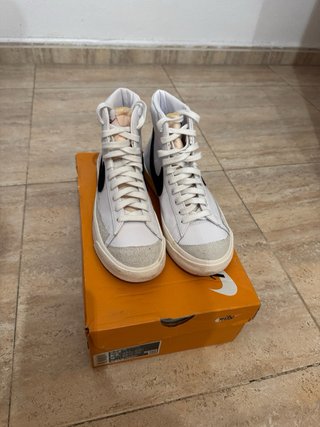 Nike Blazer Mid 77 Vintage TALLA 39