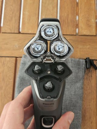 Philips Serie 5000 SkinIQ Afeitadora Eléctrica