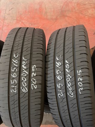 Pareja Neumáticos Goodyear 215/65/16C 2025