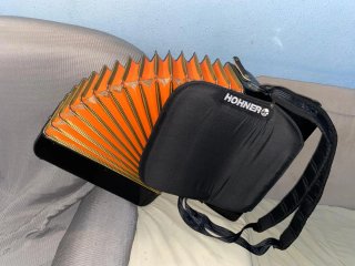 Acordeón Hohner Concerto II 72 bajos