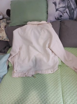 Impermeable Zara Beige Talla XL