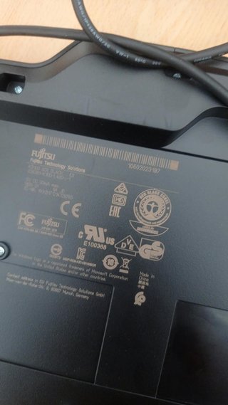 Teclado Fujitsu con lector de tarjetas