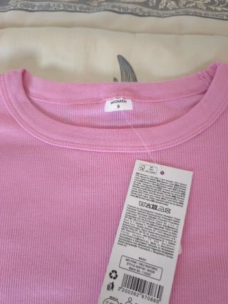Camiseta rosa chicle talla S nueva