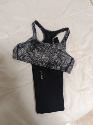 Conjunto deportivo: Malla y Top