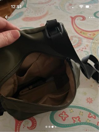 Mochila Antirrobo Verde Militar y Negra