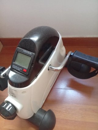 Bicicleta estática para ejercicio en casa